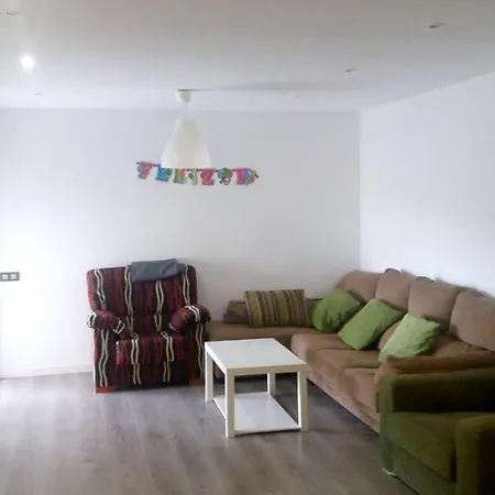 Comfortable In 58 M² Garden *
