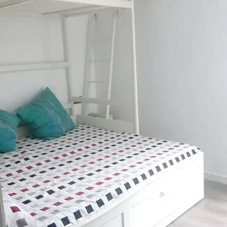 Comfortable In 58 M² Garden Apartment *