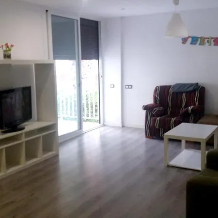Comfortable In 58 M² Garden Apartment